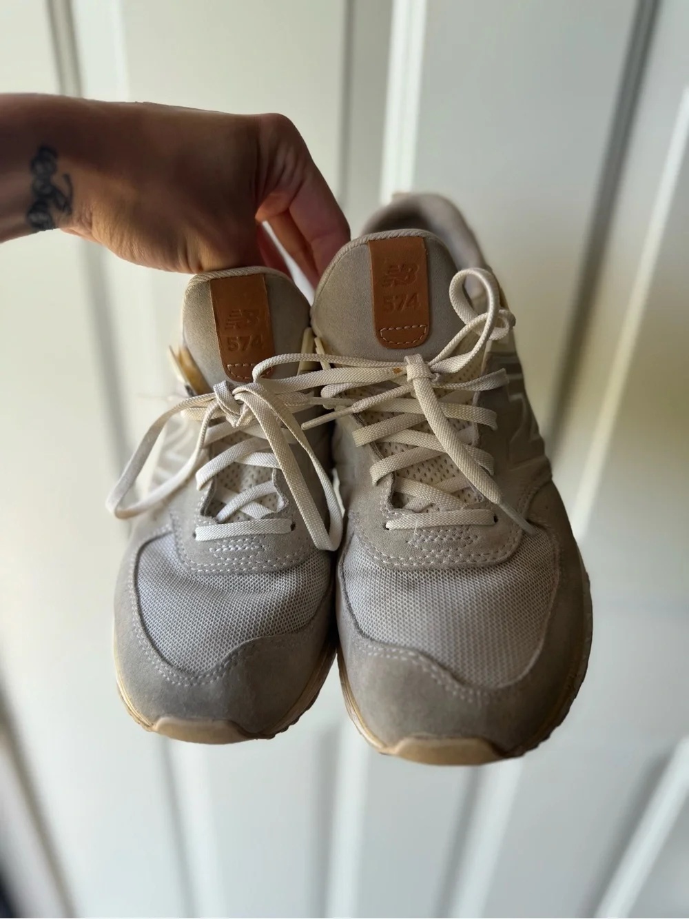 New Balance 574’s size 7.5